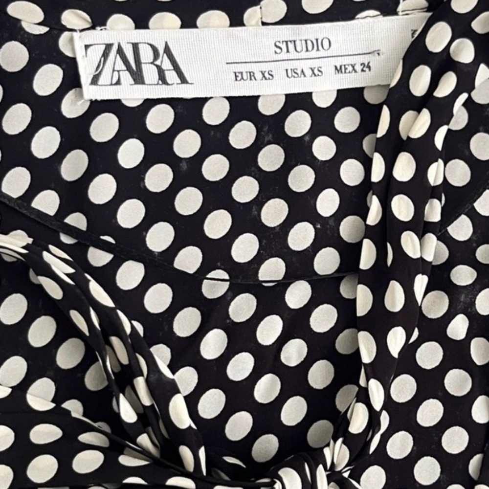 44# Zara Polka Dots Geometric/Assimetrical Women Blouse NWOT - Picture 5 of 13